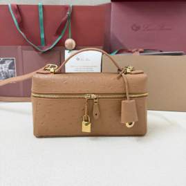 Picture for category Loro Piana Handbags